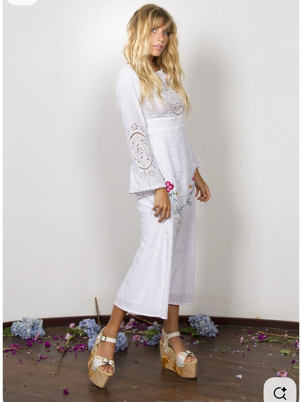 Fillyboo La Bonita Embroidered Cutwork Vintage Poplin Scalloped Crochet Dress - Picture 3 of 3